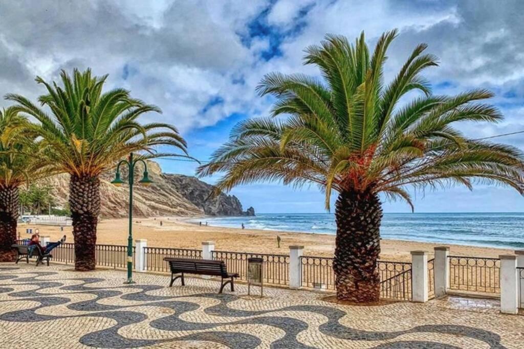 Lovely 2 Bedroom Apartment Including Pool, Stunning Ocean Views & Beach Closeby Praia Da Luz Exterior photo